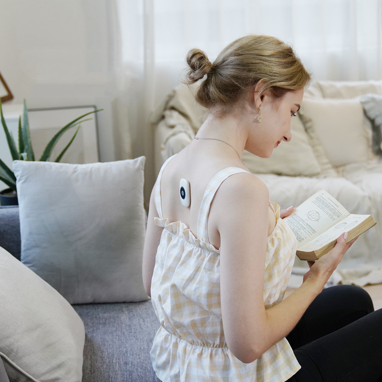 Smart Posture Corrector - Intelligent Vibration Reminder Device