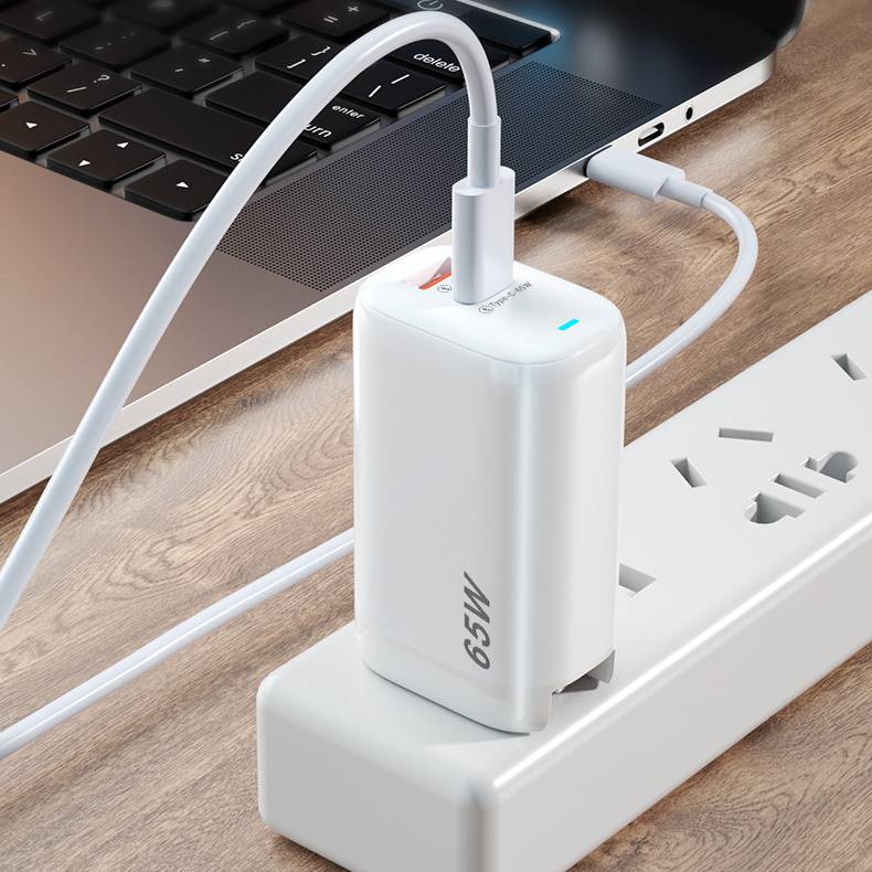 65W GaN Interchangeable Head Fast Charger - QC3.0 Travel Adapter