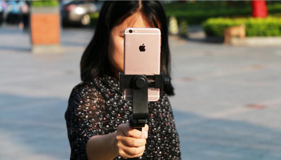 Smartphone Video Rig - Handheld Stabilizer for Filmmaking & Vlogging