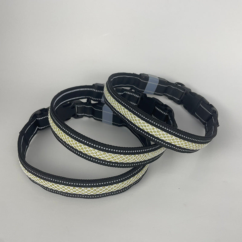 LED Dog Collar USB Rechargeable - Light Up Safety Collar for Night Walks with Adjustable Sizes