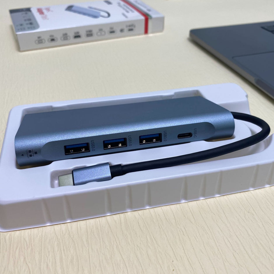 11-in-1 USB-C Docking Station - Gigabit Ethernet Hub Adapter